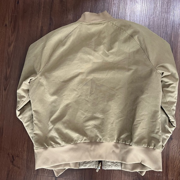 Lululemon Bomber Jacket - Picture 2 of 3